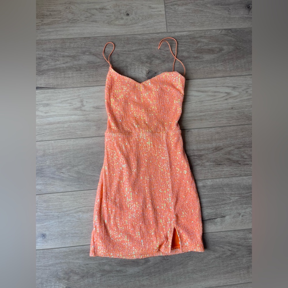 beautiful once worn homecoming dress from windsor